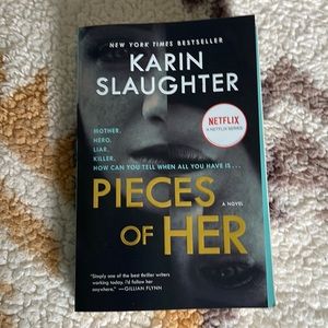 Karin Slaughter Pieces of Her Book